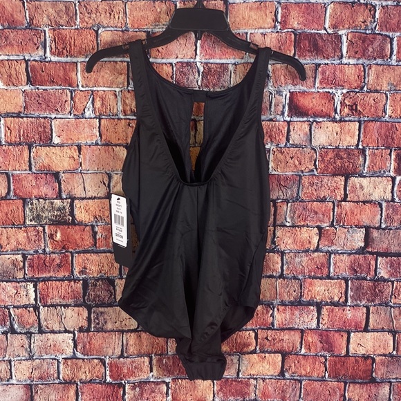 Miraclesuit Rock Solid Arden One Piece Swimsuit - Picture 2 of 5